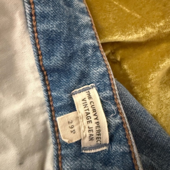 Madewell Boyfriend Jeans in Distressed Blue - Picture 6 of 10